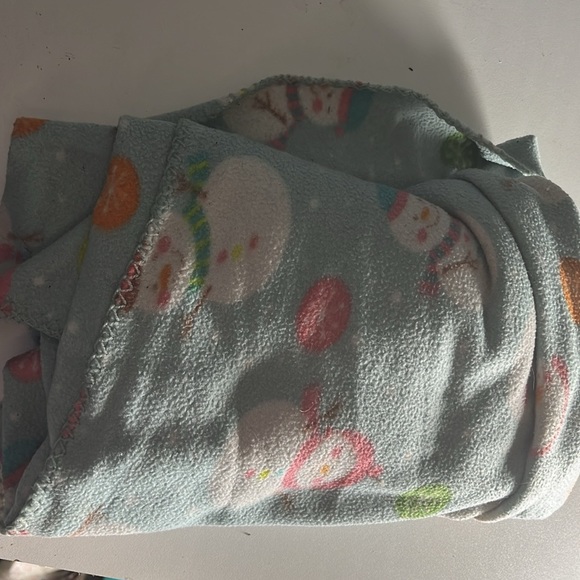 Christmas themed size twin throw - Picture 2 of 2